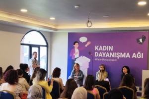 Avrupa Birliği taradından finansa edilen Akdeniz Gençlik Derneği tarfından yürütülen Kadın Dayanışma Ağı 21-22-23 Mayıs tarihlerinde Blue Star Otel\\\\\\\\\\\\\\\'de gerçekleşti.